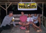 Bhabinkamtibmas Kelurahan Pekan Gebang Laksanakan Patroli Malam dan Sambang Warga di Pos Kamling